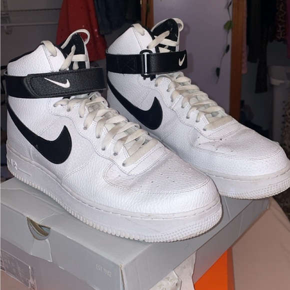 Nike Air Force 1 ‘07 High-Top Black and White Sneakers - Picture 1 of 5